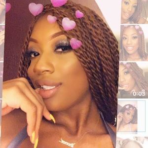 Meet your Posher, Lynn